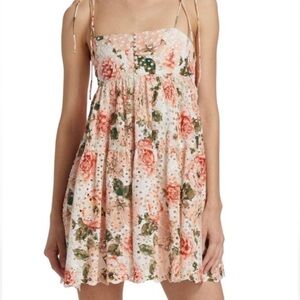 ALICE + OLIVIA dress LORELLE BABYDOLL FLORAL CUTOUT BACK MINI sz 6 lined